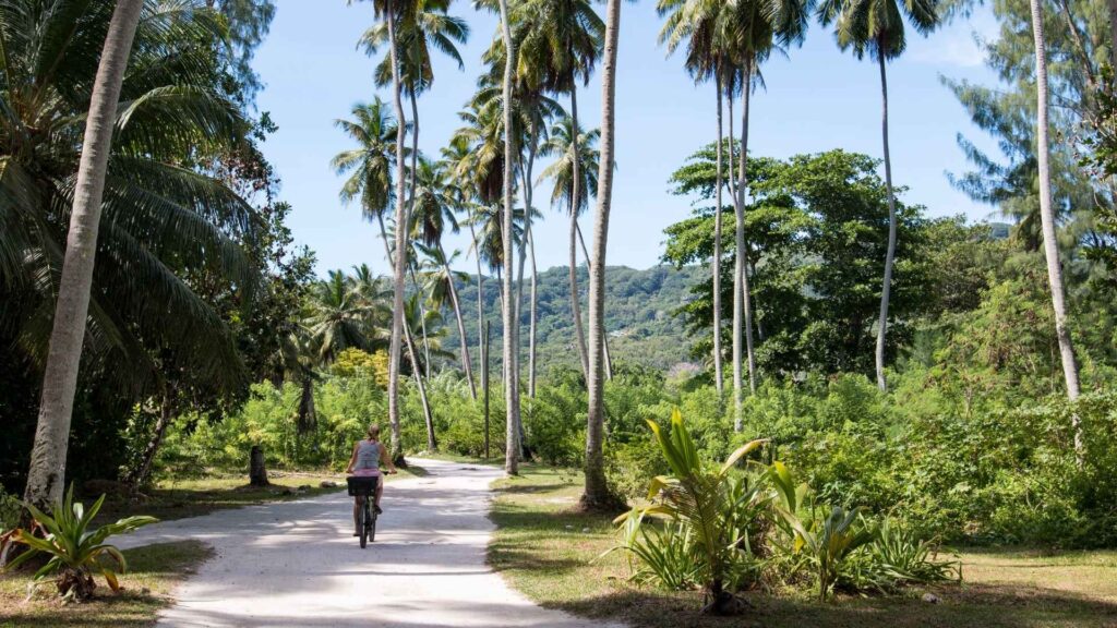 La Digue Bike Paths